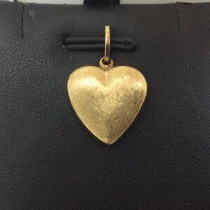 14k Yellow Real Gold Puffy Heart Charm Pendant  1.40 grams